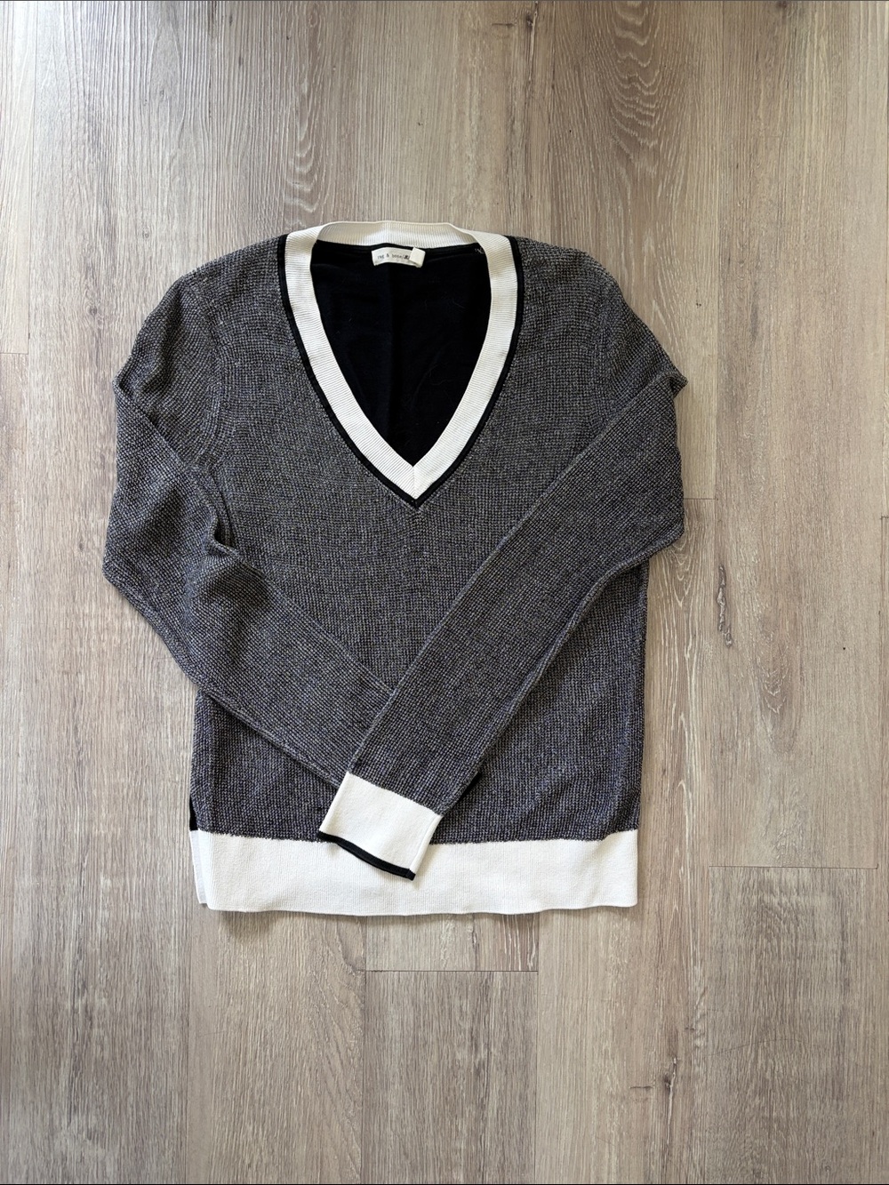 rag & bone Charcoal and Ivory V-Neck Pullover
